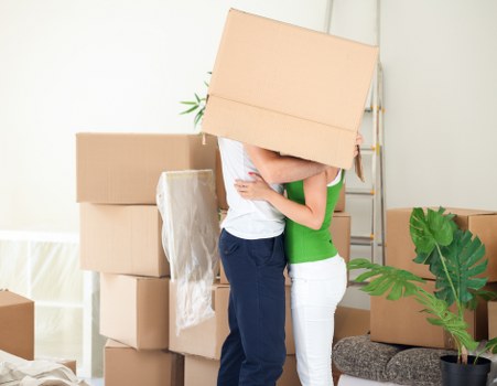 Flexible van transport for furniture and small removals in Highbury