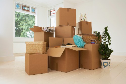 Van loading support near Highbury for a local home or office move